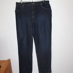 Amanda curvy straight fit dark wash jeans